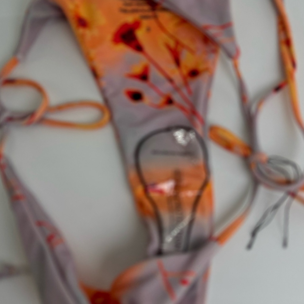 Miaou Kauai string bikini bottom Small side tie floral print - Picture 6 of 7